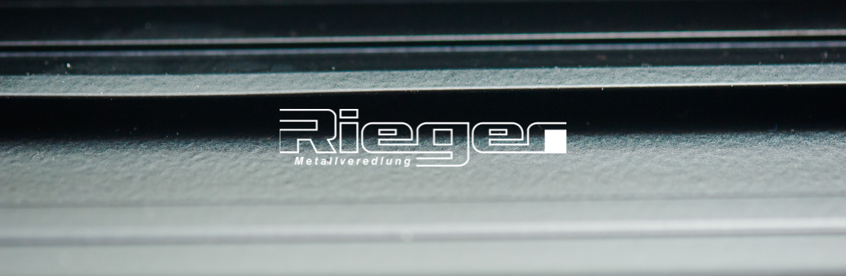 Rieger Metallveredlung Blog - Anodizing: an essential process for protecting aluminium - Image of anodized surface